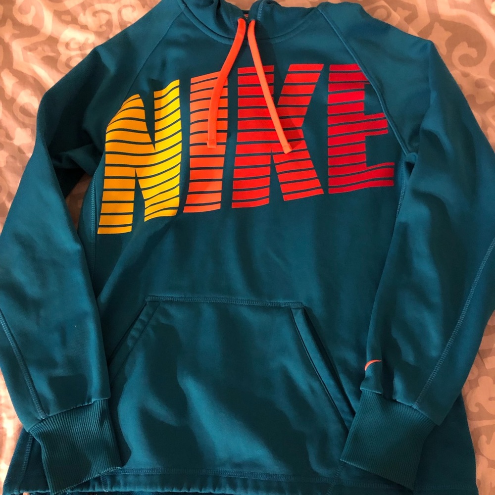 Nike sweatshirt